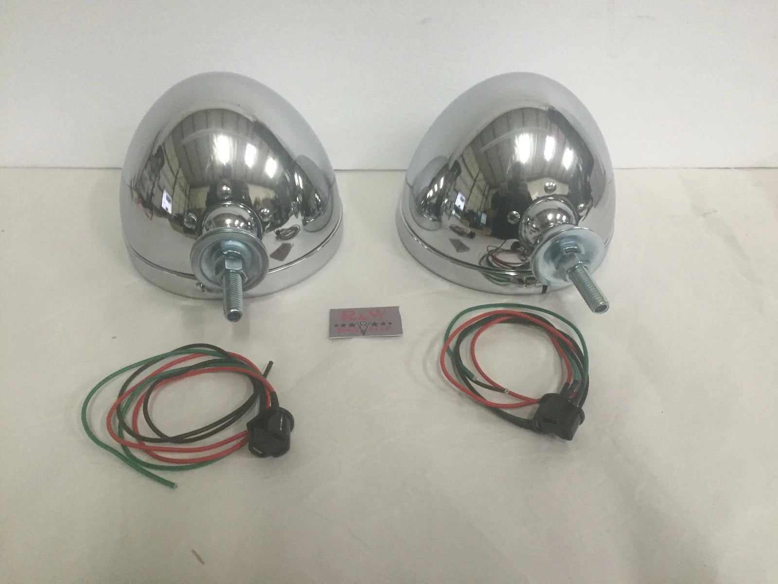 Headlight Buckets Assembly Wired Chrome for Hot Rods (72017112700 1960–1965)
