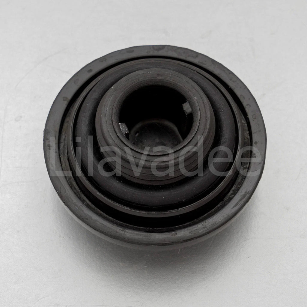 Engine Oil Filler Cap Cover for Nissan Hardbody Navara D21 TD27 (1997-2001)