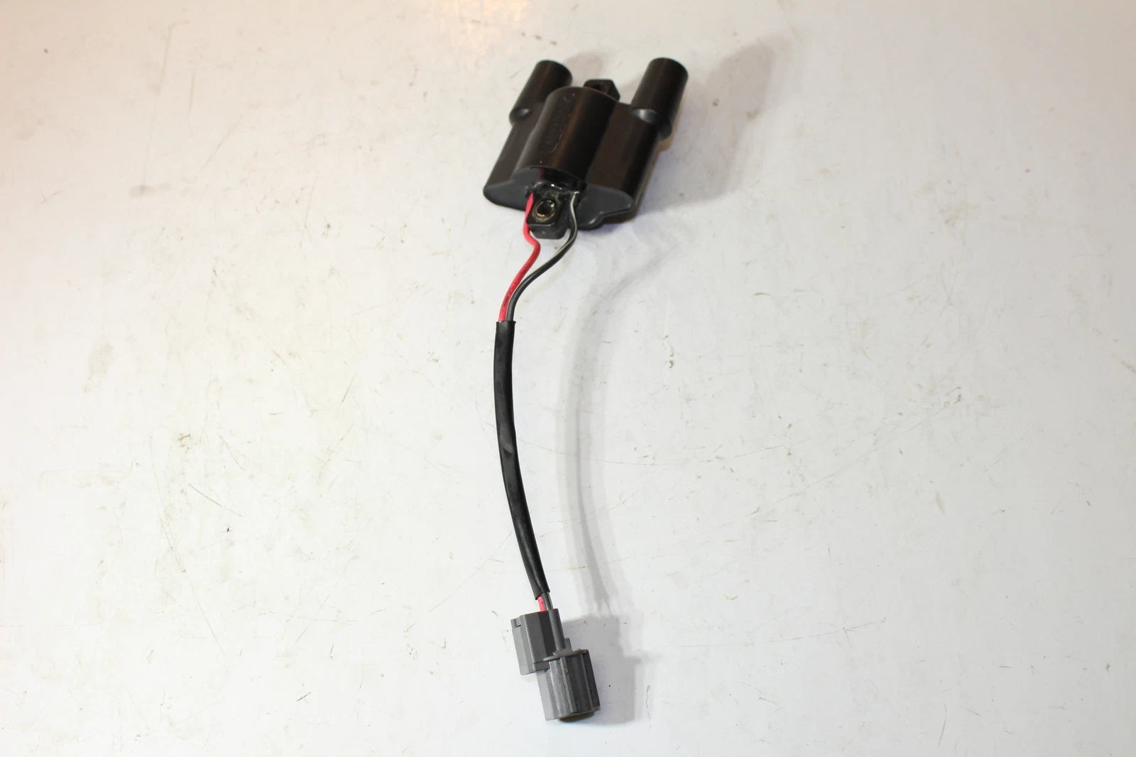 Ignition Coil Spark Plug Cap for Kawasaki Jet Ski Ultra 310X 12F 15F (2012–2015) F6T557 8Z07