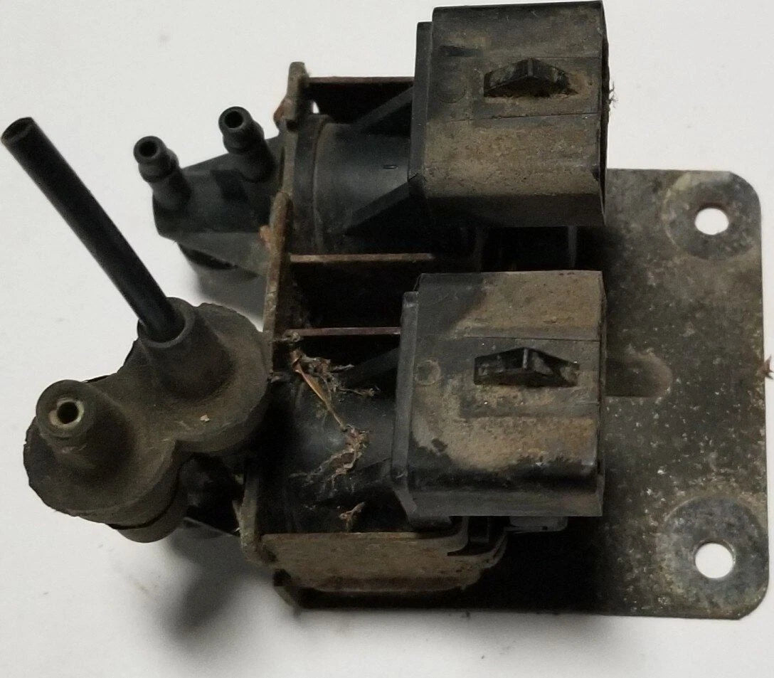 EGR Vacuum Actuator Assembly for Lincoln Mark VII (1986–1992)