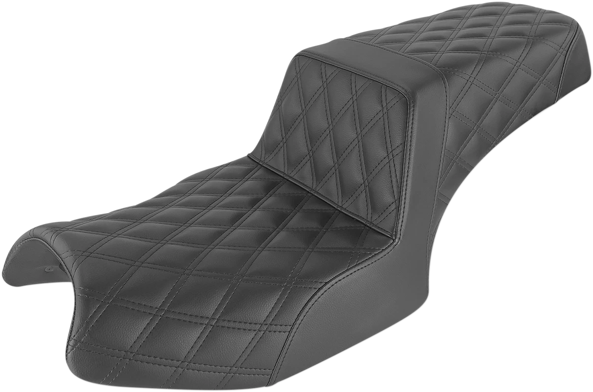 SADDLEMEN Step-Up Seat for Challenger (I20-06-175)