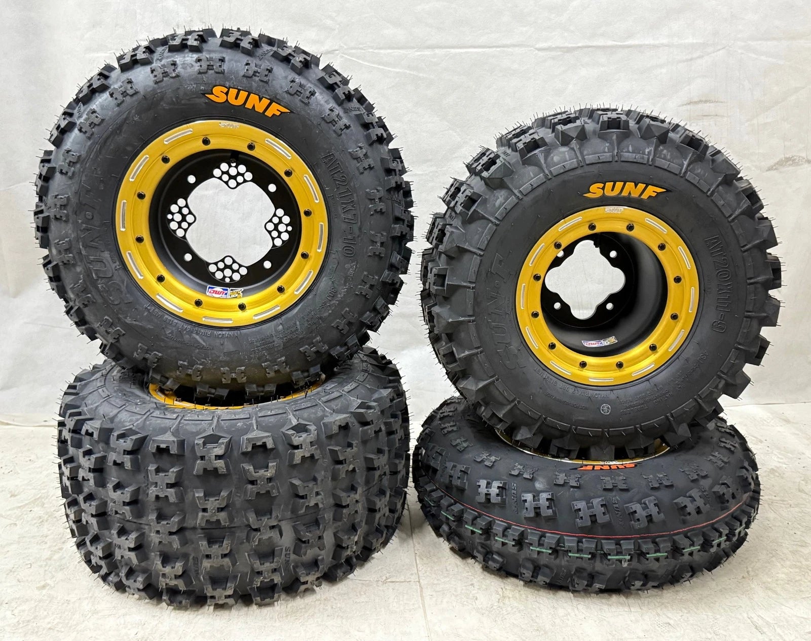 DWT G3 Beadlock Wheels & Sunf A027 Tires for Banshee 350 (2000–2023)