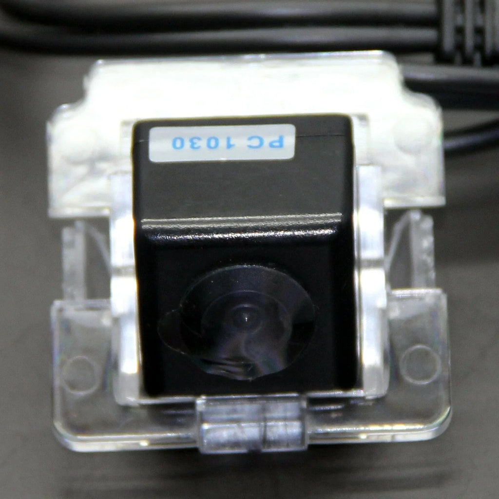 Car Reverse Rear View Backup Camera for Mitsubishi Outlander (2007–2010)
