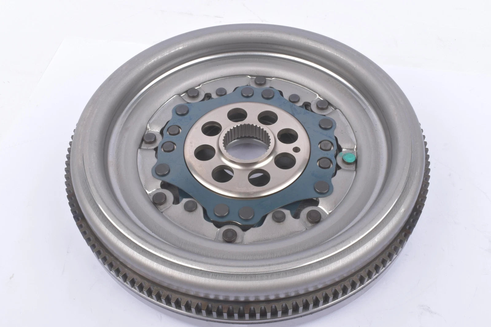 Dual Mass Flywheel for Audi TT VW Passat B6 (2008–2010)