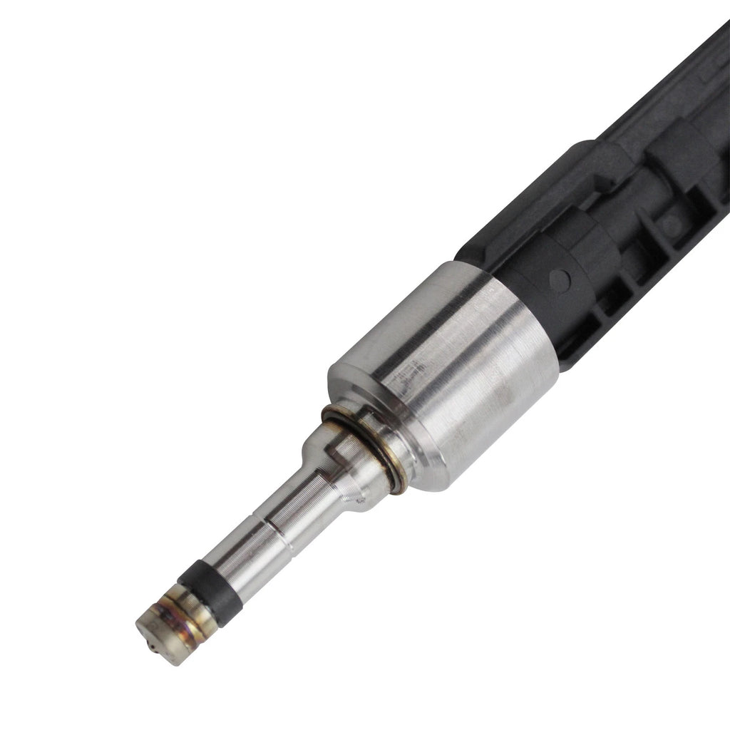 Bosch 62858 Fuel Injector for BMW F06 F12 F13 F15 F85 F86 G07 (2012–2020)
