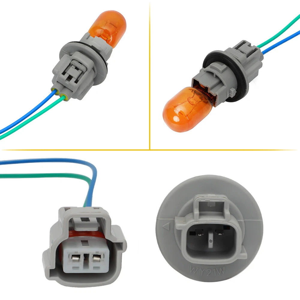 Turn Signal Socket & Connector Pigtail for Toyota Prius (2010–2018) 90075-60028