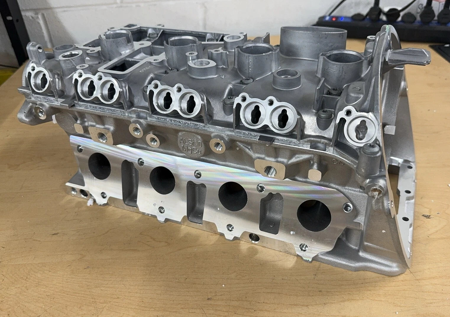 Engine Cylinder Head for Audi A4 A5 A6 Quattro (2009–2015) CAEB CDNB CDNC CHJA