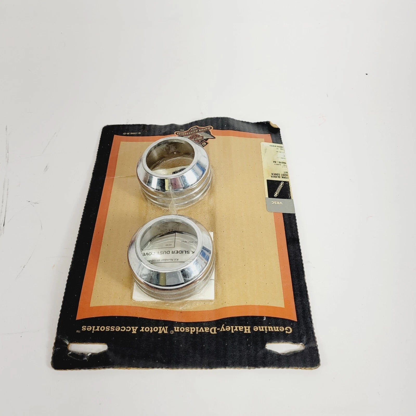 Billet Chrome Fork Sliders Dust Covers for Harley-Davidson V-Rod (2005–2006)