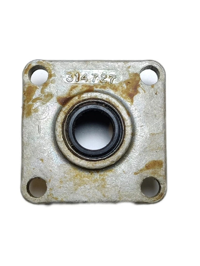 Bearing Housing and Seal for Johnson-Evinrude 85HP-125HP (1969–1972) P/N: 0384584