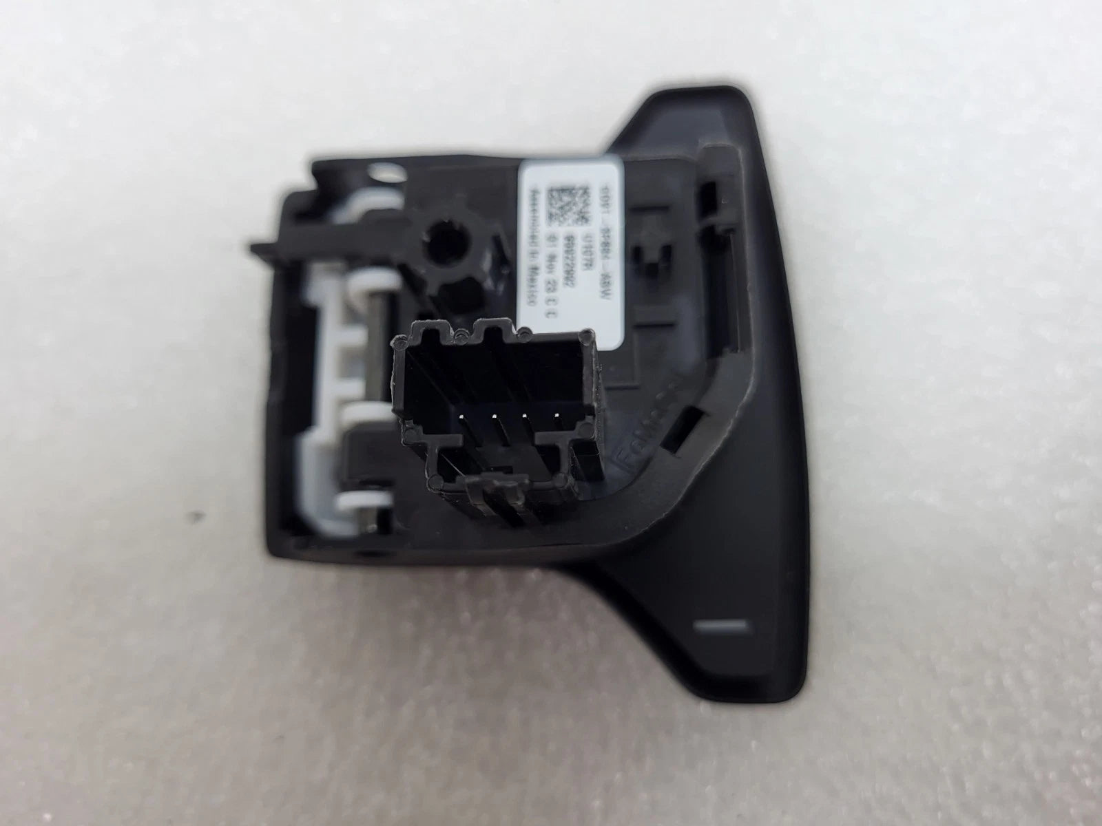 OEM Steering Wheel Transmission Shift Control Left for Lincoln (2017–2025) GD9Z3F884AA