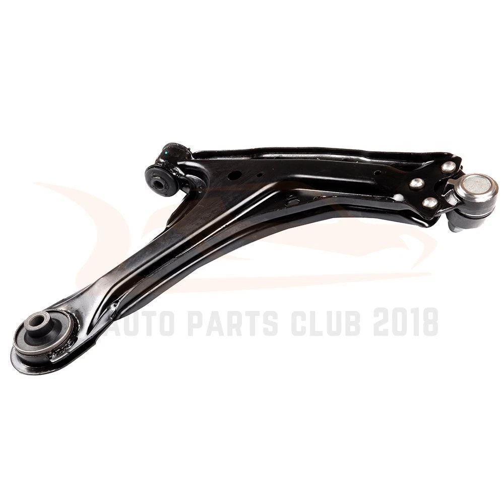 Set of 2 Lower Control Arms for Chevy Malibu (1997–2005)