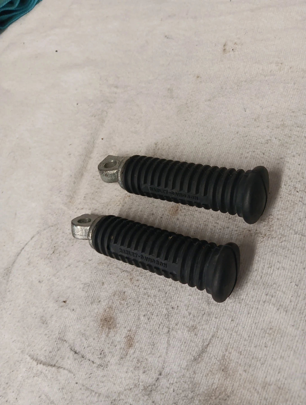 Rear Passenger Pegs for Harley-Davidson
