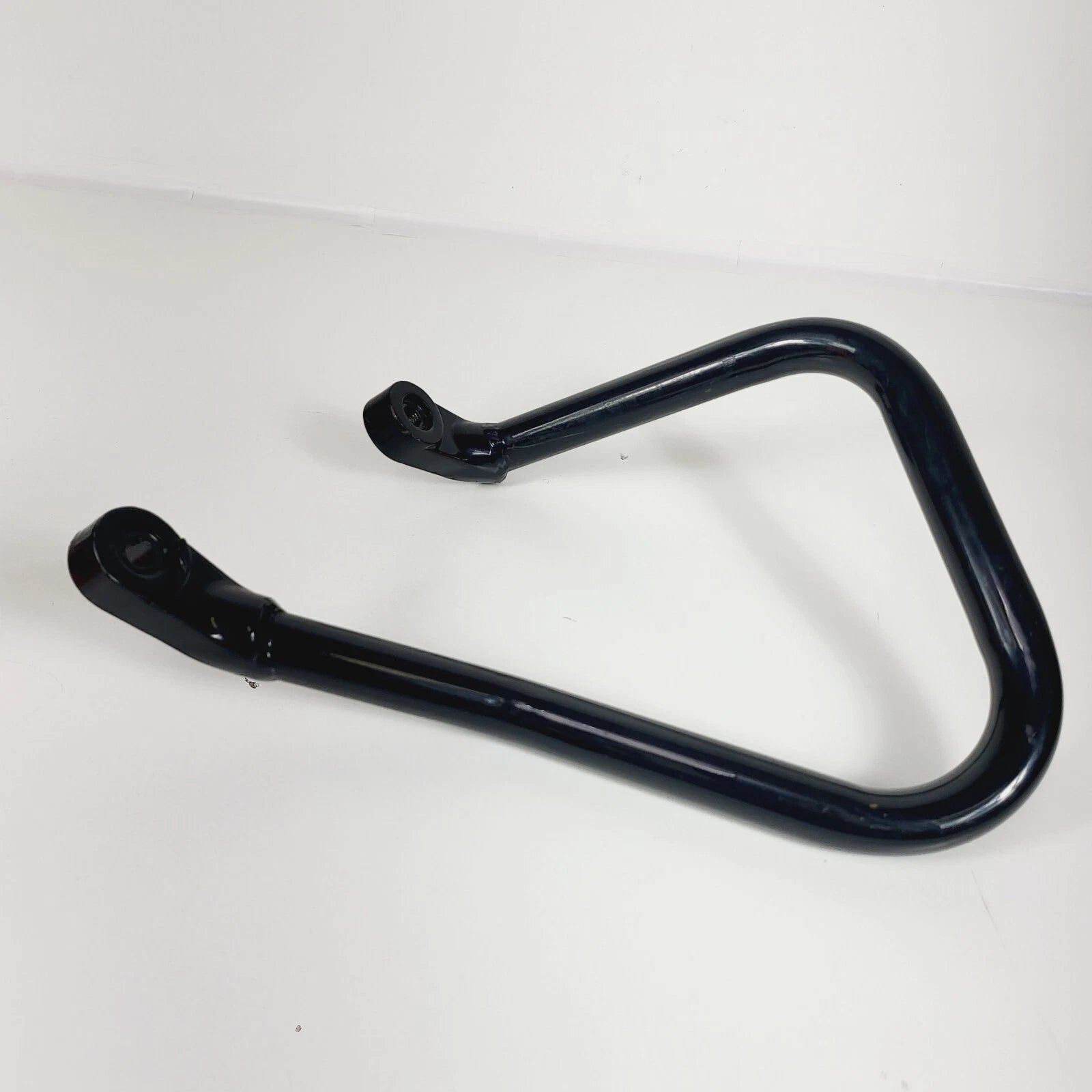 Black RH Rear Saddlebag Guard Rail Crash Bar for Harley FLST FXST (2000–2017)