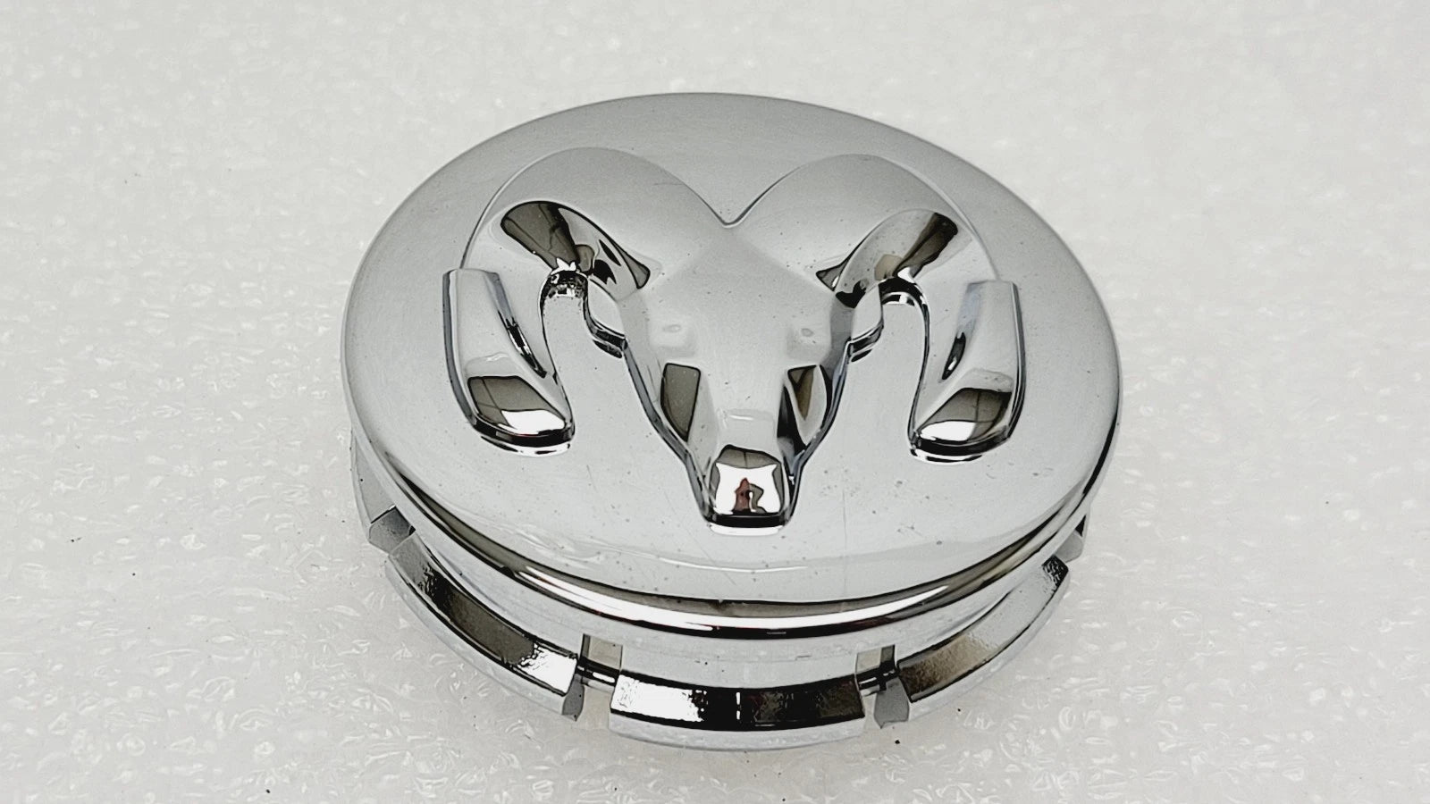 Set of 4 Chrome Wheel Rim Hub Caps for Dodge Stratus (2004–2006) & Nitro (2007–2010) 04782764AA