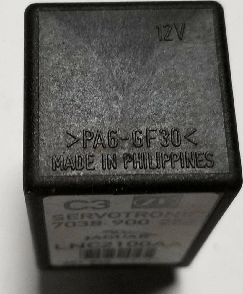 Front Relay LNC2100AA for Jaguar XJ8, XJ8L, XJR, VDP (1998–2003)
