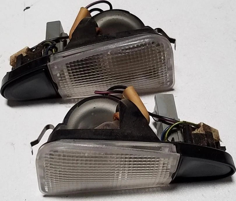 Set of 2 Rear Interior Quarter Panel Lights for Lincoln Mark VIII (1993–1998)