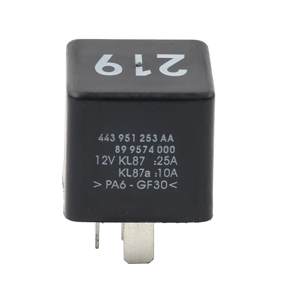 Air Conditioning Oil Pump Relay for Volkswagen Passat, Audi (1997–2005)