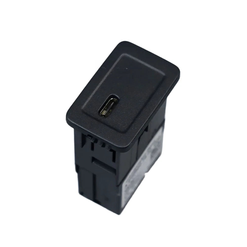 USB Charging Socket for Mercedes GLB250 X247 (2020–2025)