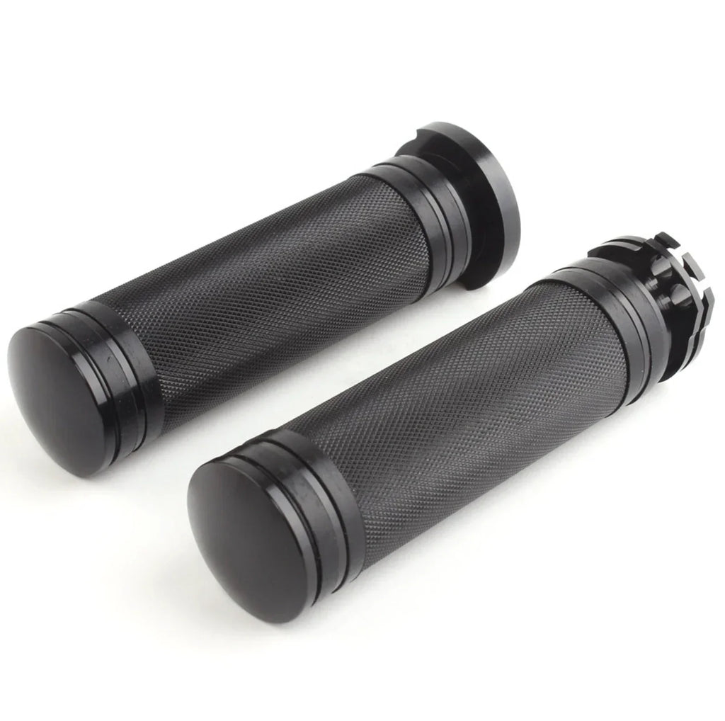 CNC Handlebar Grips for Harley Sportster Dyna Softail Touring (2004-2023)
