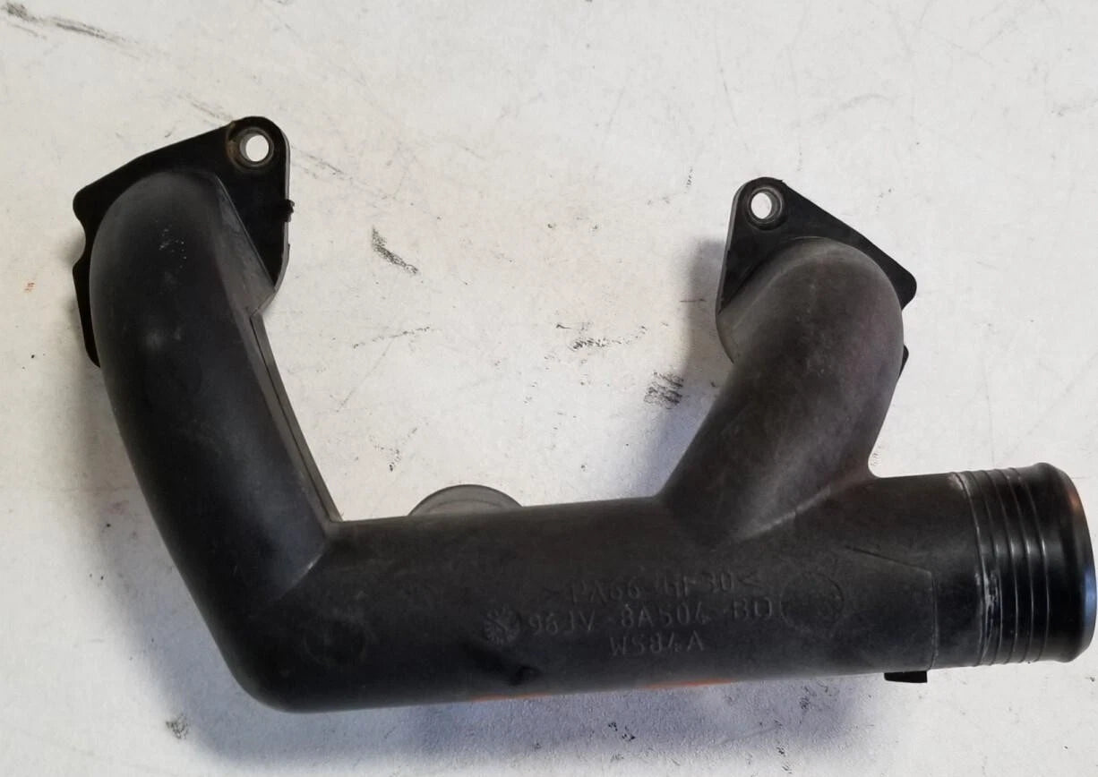 Thermostat Housing Water Outlet Pipe for Jaguar XK8 X100 XJ8 (1997–2003) 96JV8A504B