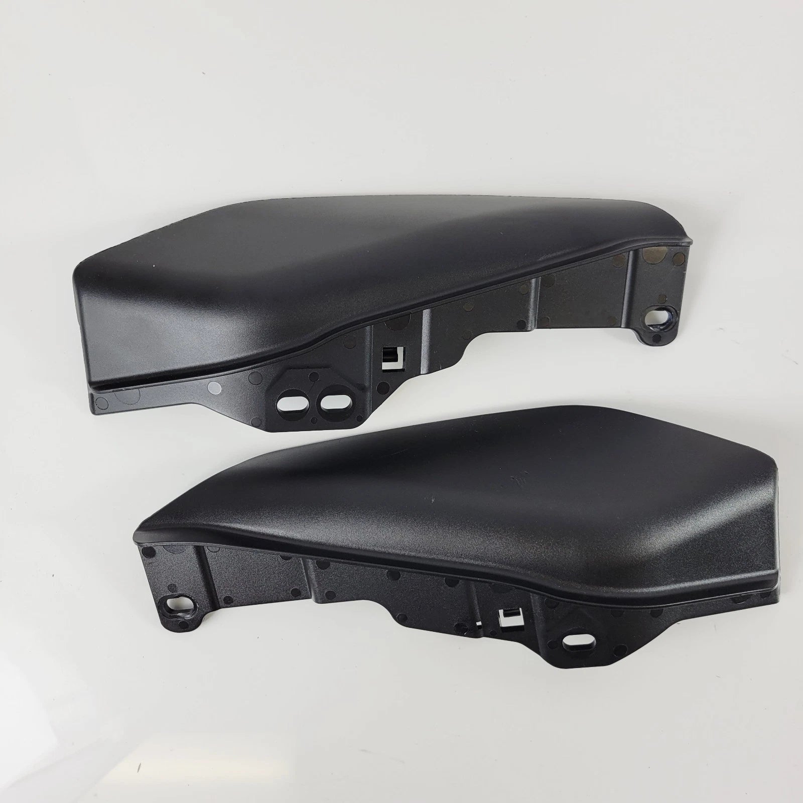 Set of 2 Matte Black Mid Frame Wind Deflectors for Harley-Davidson Touring (2009–2023)