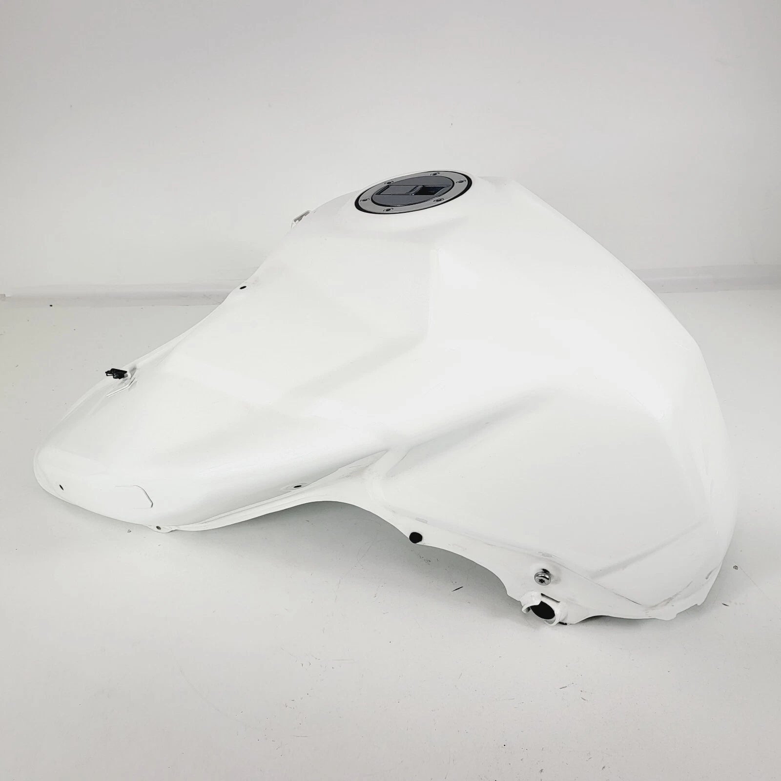 Gas Tank & Fuel Pump for Triumph Tiger 1200 Explorer (2012–2018)