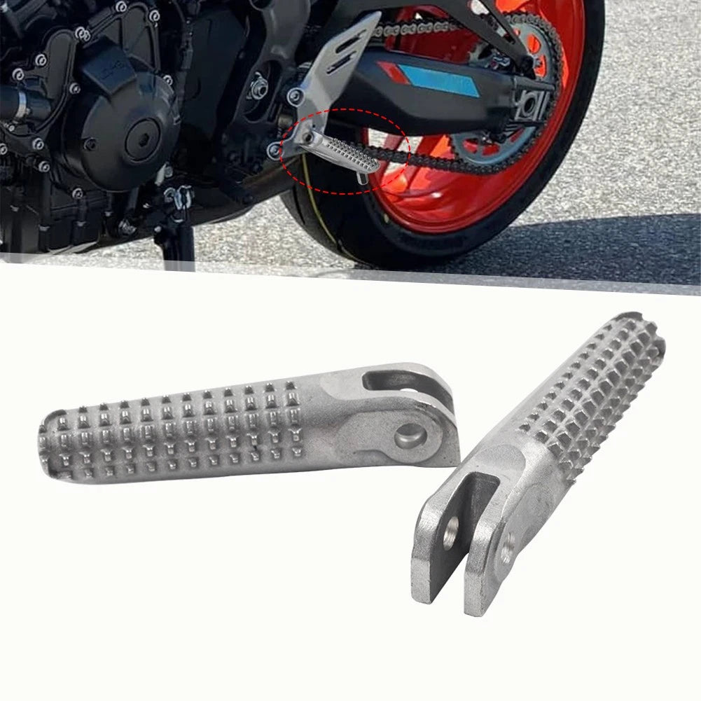 Front Rider Footpeg Footrest Pedals for Yamaha MT09 SP (2021–2023), YZF R7 (2022–2023), XSR900 (2022–2023)