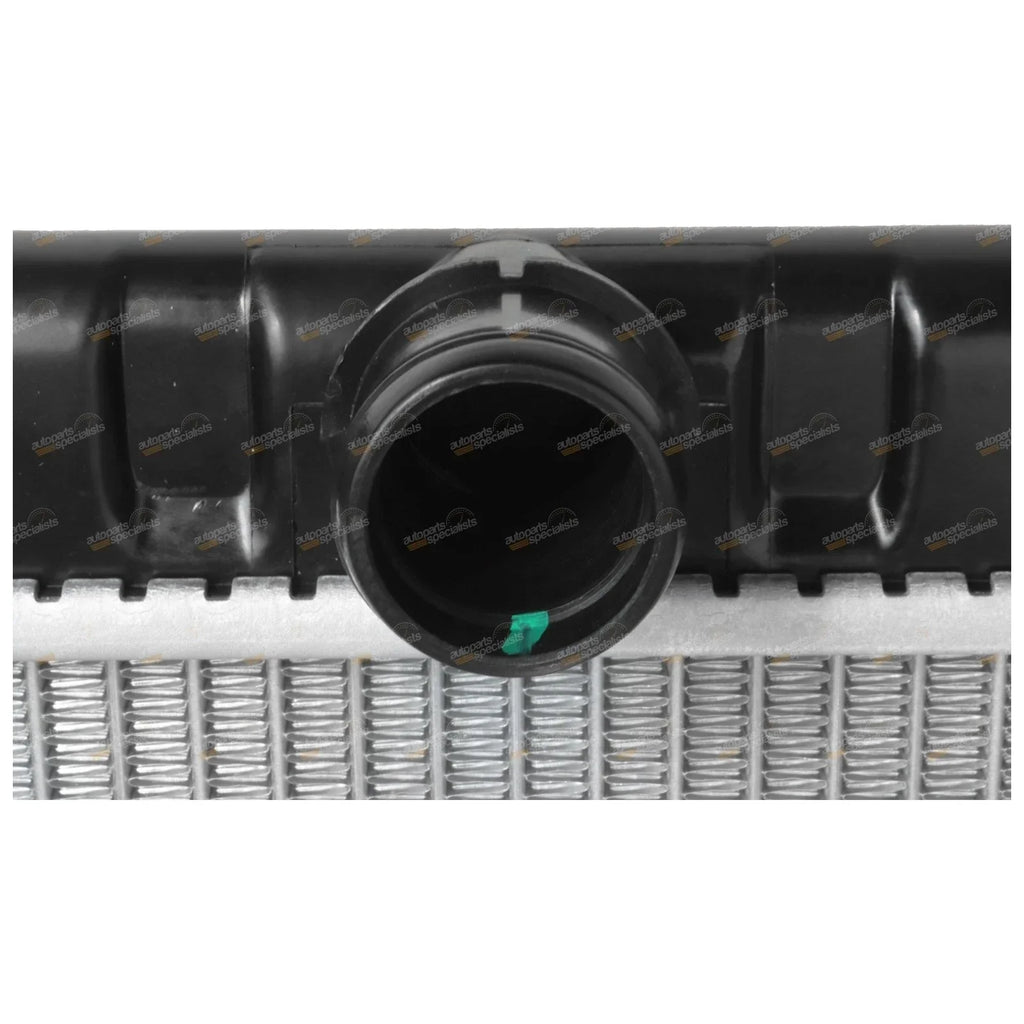 Alloy Core Radiator w 300mm Oil Cooler for Nissan X-Trail T30 Auto/Manual