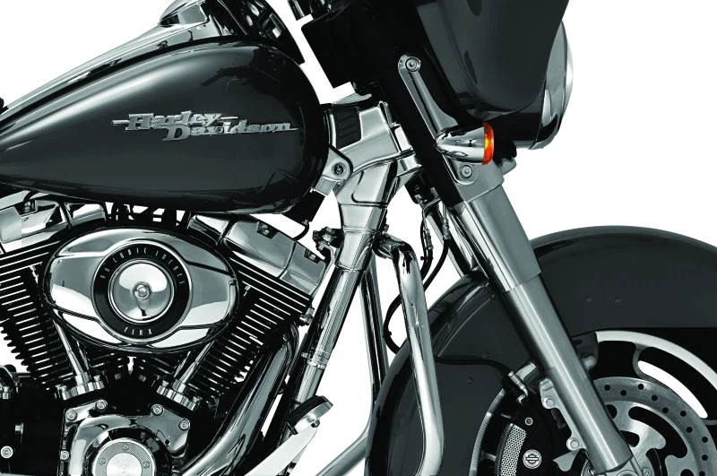 Kuryakyn Neck Cover for Harley Davidson Touring Models (2009–2010) Chrome