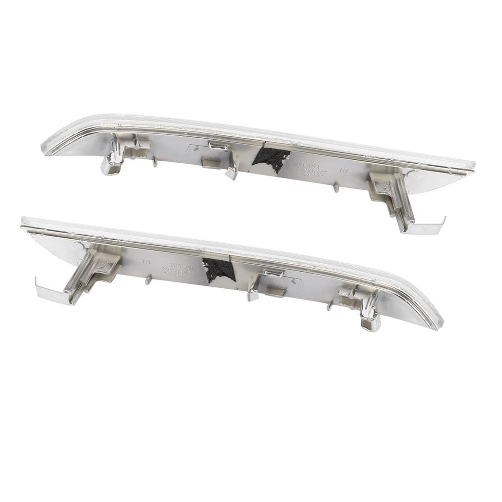 Set of 2 Front Bumper Reflectors for BMW X6 (63147187087, 63147187088)