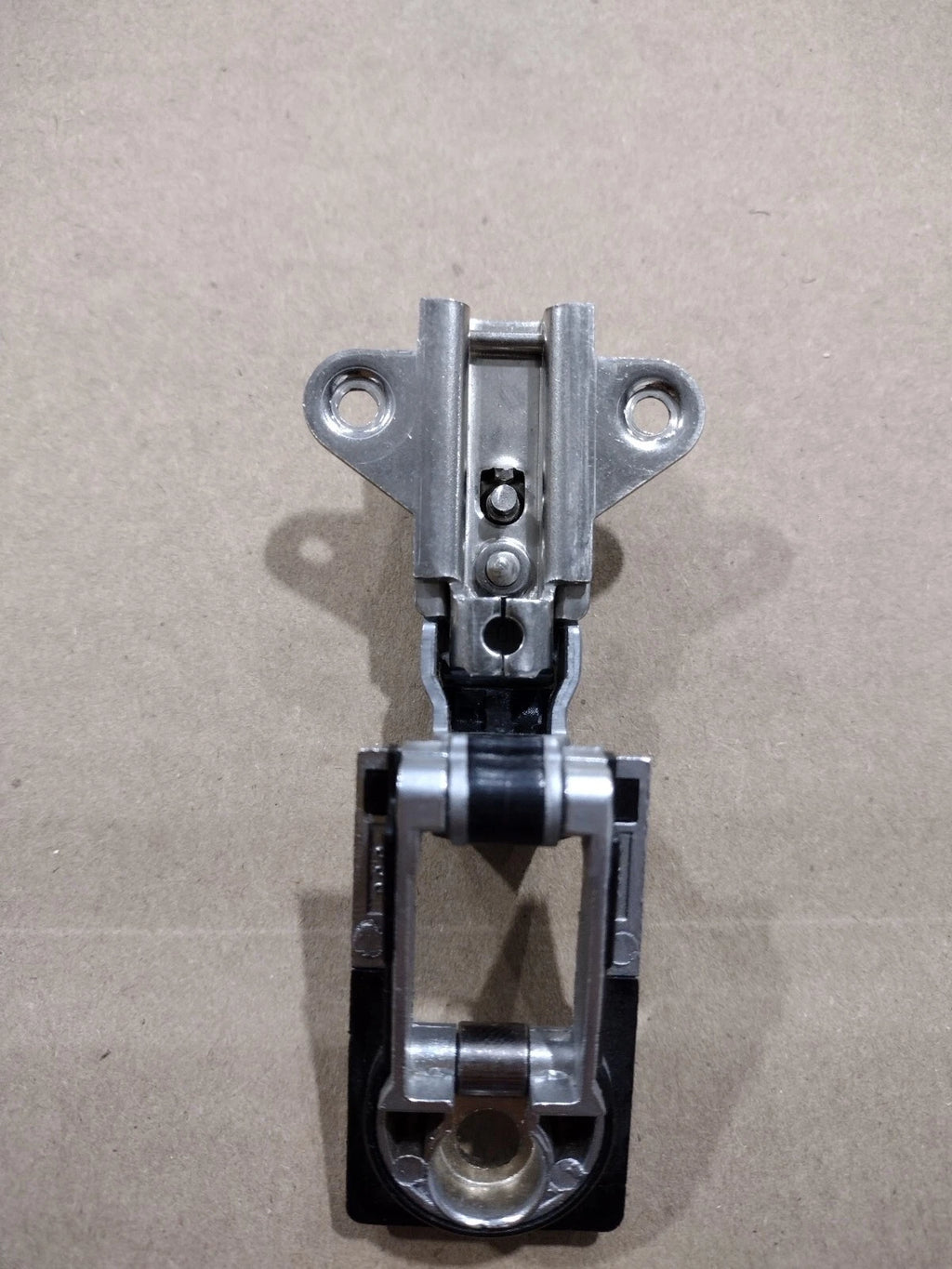 Cabinet Hinge with Black Cover for Maxum 14899 (Out of Box)