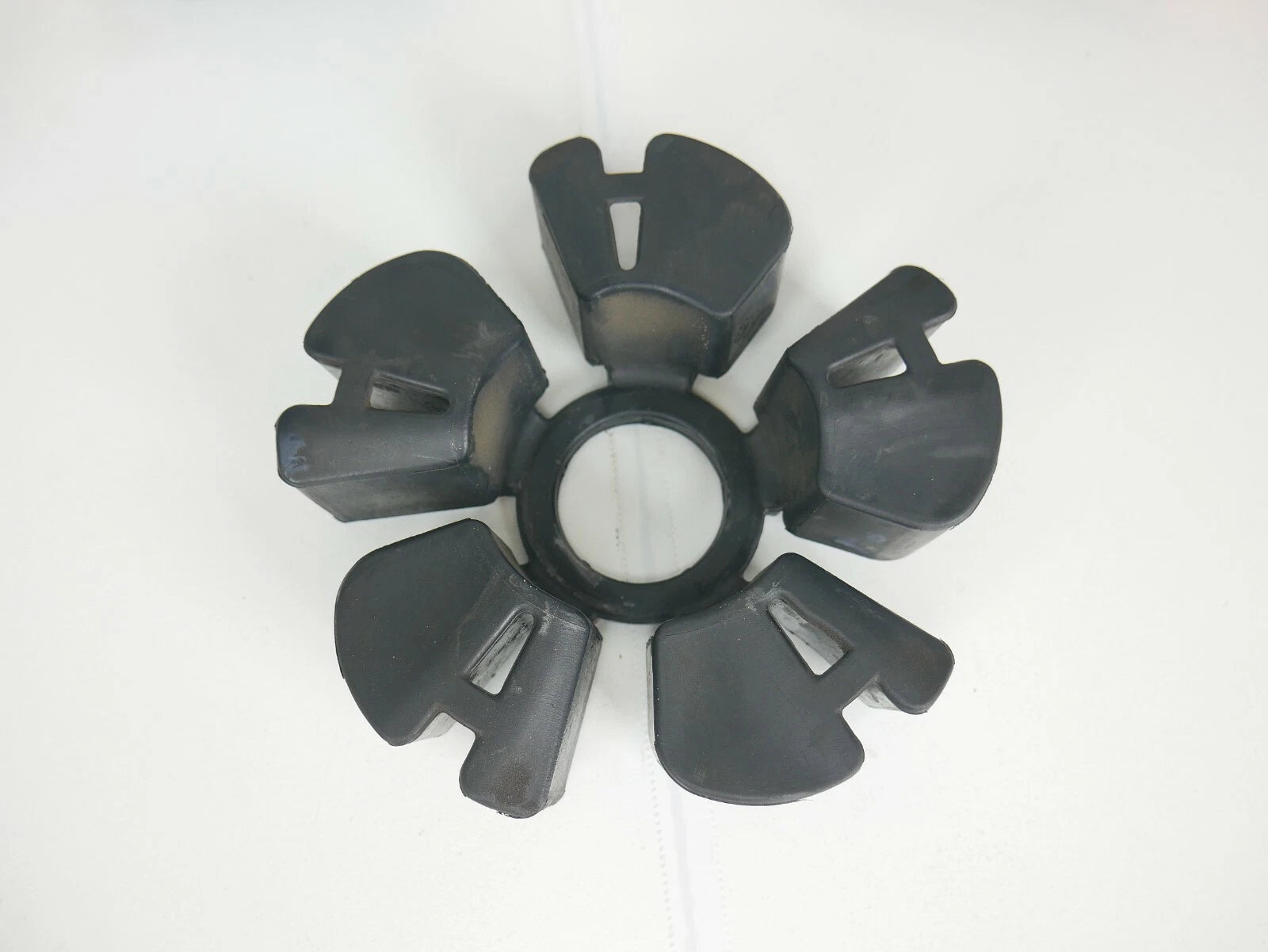 Rear Drive Pulley Cush Drive Isolator 68T for Harley Davidson Touring (2009–2023)