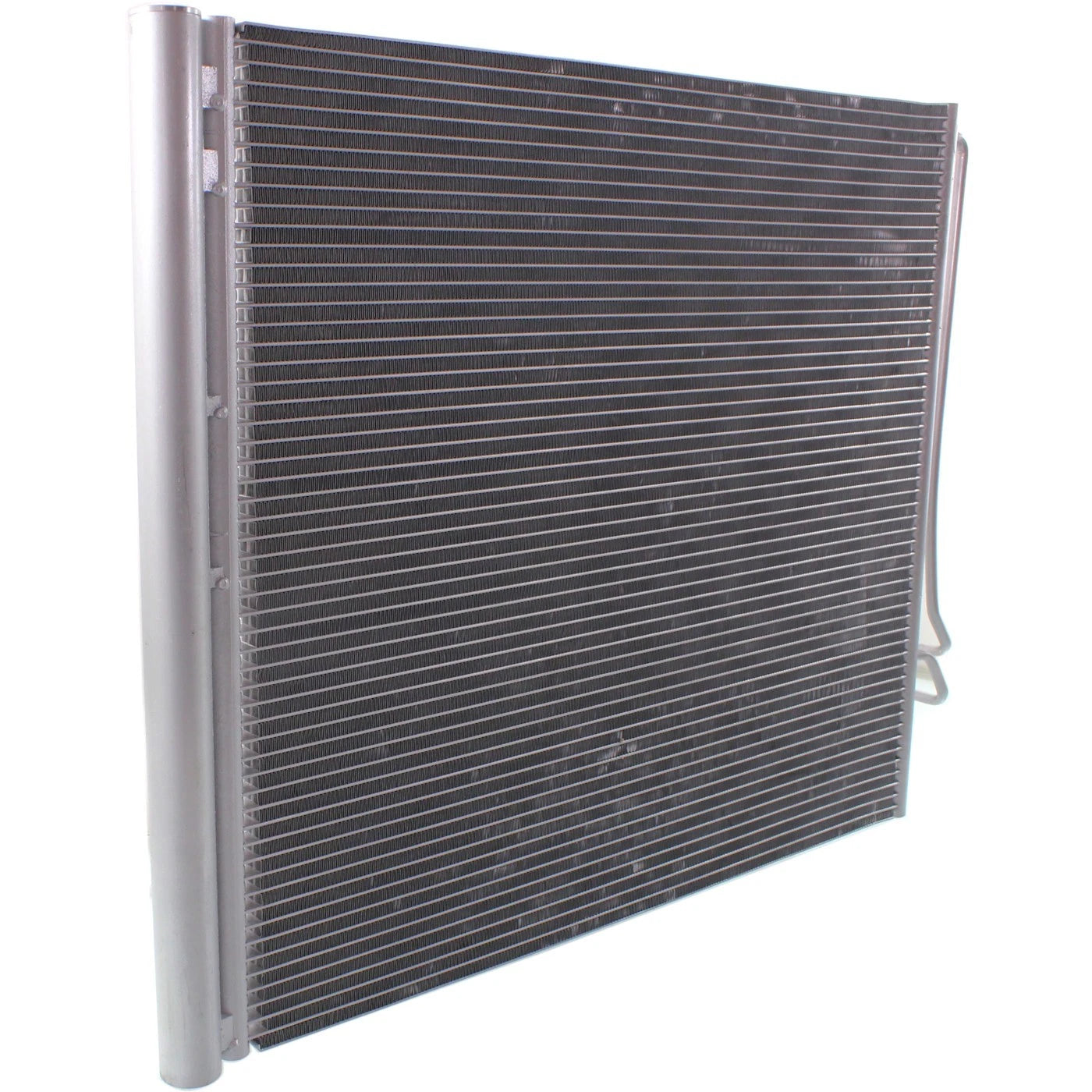 AC condenser for Land Rover Range Rover (2006–2012) with receiver drier