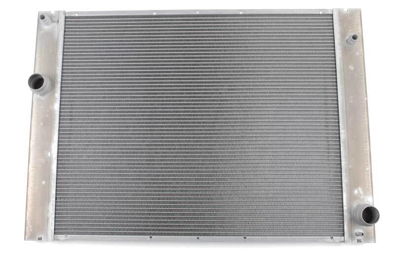 Nissens 60772 Radiator for BMW 525i 525xi 530i 530xi (2001–2007)