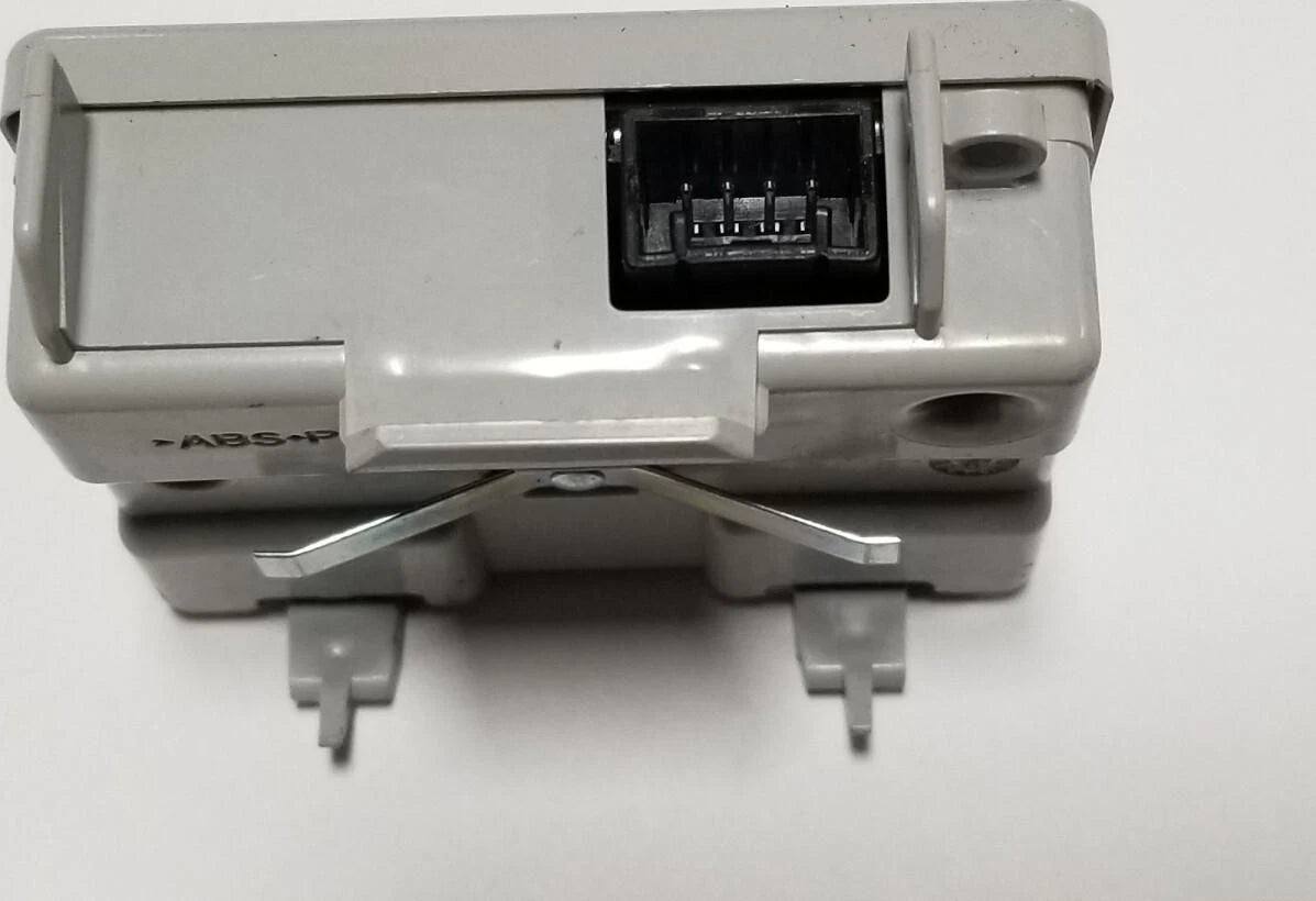 Keyless Entry Receiver for Chevrolet Malibu Aura (2008) 25920951