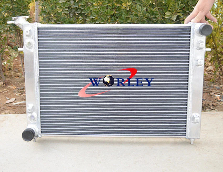 Aluminum Radiator + Black Hose for Holden Commodore VN-VS V6 3.8L (1988-1997)