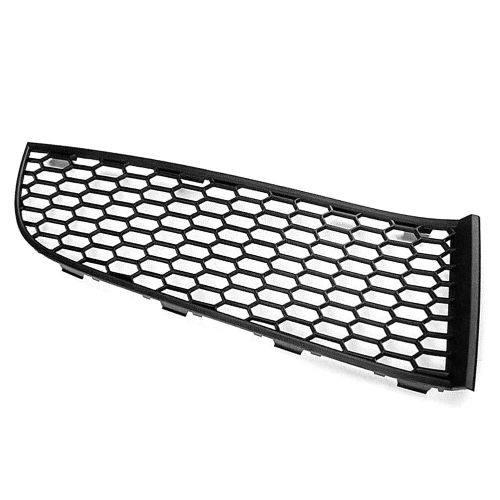 Front Bumper Fog Light Grille for BMW 7 Series F01 F02 F04 (2009-2015)