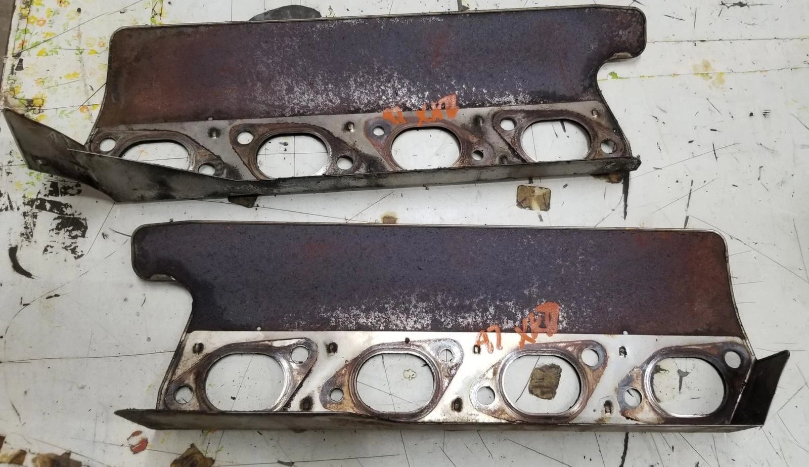 Exhaust Manifold Heat Shield Gasket Set for Jaguar XK8 (1997–2002)