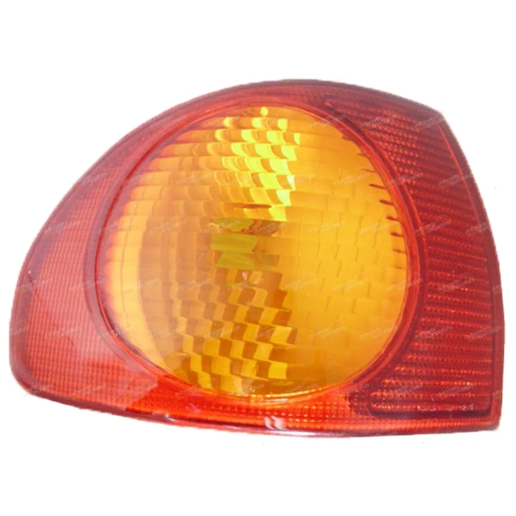LH Tail Light for Toyota Corolla (1999–2001)