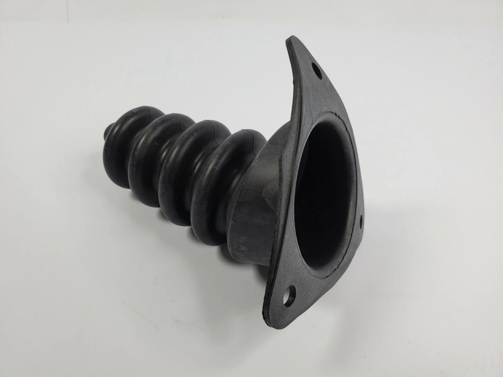 Clutch Rod Firewall Rubber Boot Replacement for 1968–1972 Chevelle El Camino