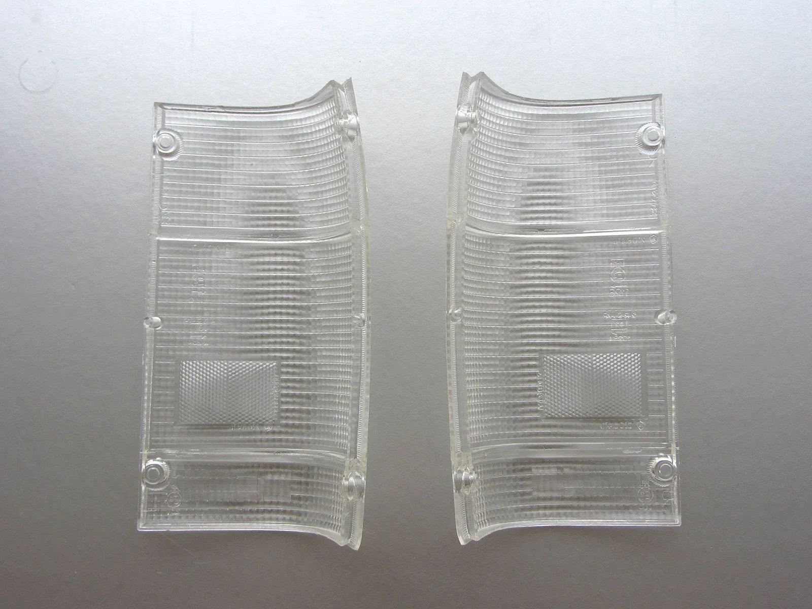 Clear Taillight Lens for 85-98 Mazda Bravo B-Series B2000 B2200 (1985-1998)
