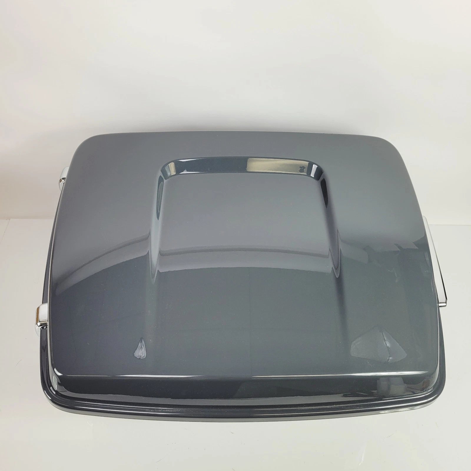 King Tour Pak for Harley Davidson Touring (2014–2025) 53000399EGZ Gunship Gray