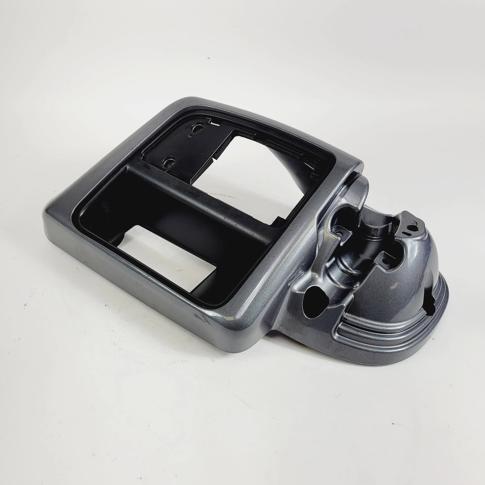 Lower Right Fairing for Harley Touring (2014) 57100114 Gauntlet Gray Met