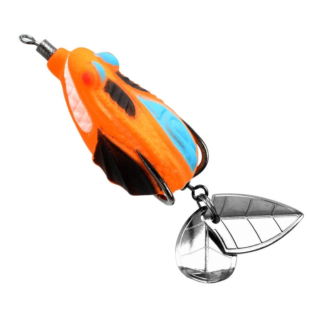 Thunder Frog Lure 4.5cm with Dual Hooks for Effective Topwater Fishing