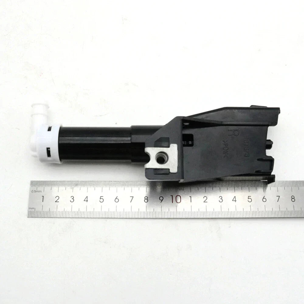 Headlight Washer Nozzle With Cover for Mitsubishi Pajero Shogun (2006–2016)