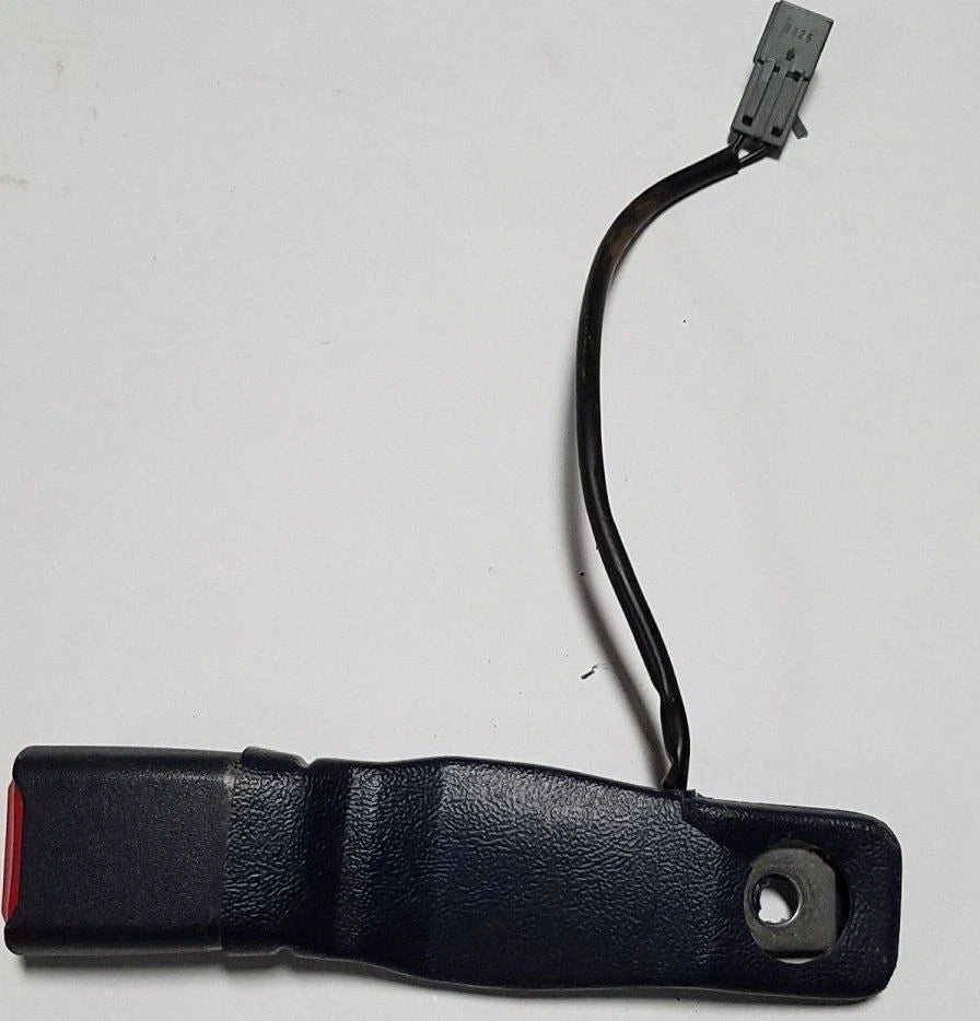 Seat Base Lap Belt Blue Clip LH for Ford Thunderbird Cougar (1994–1997)