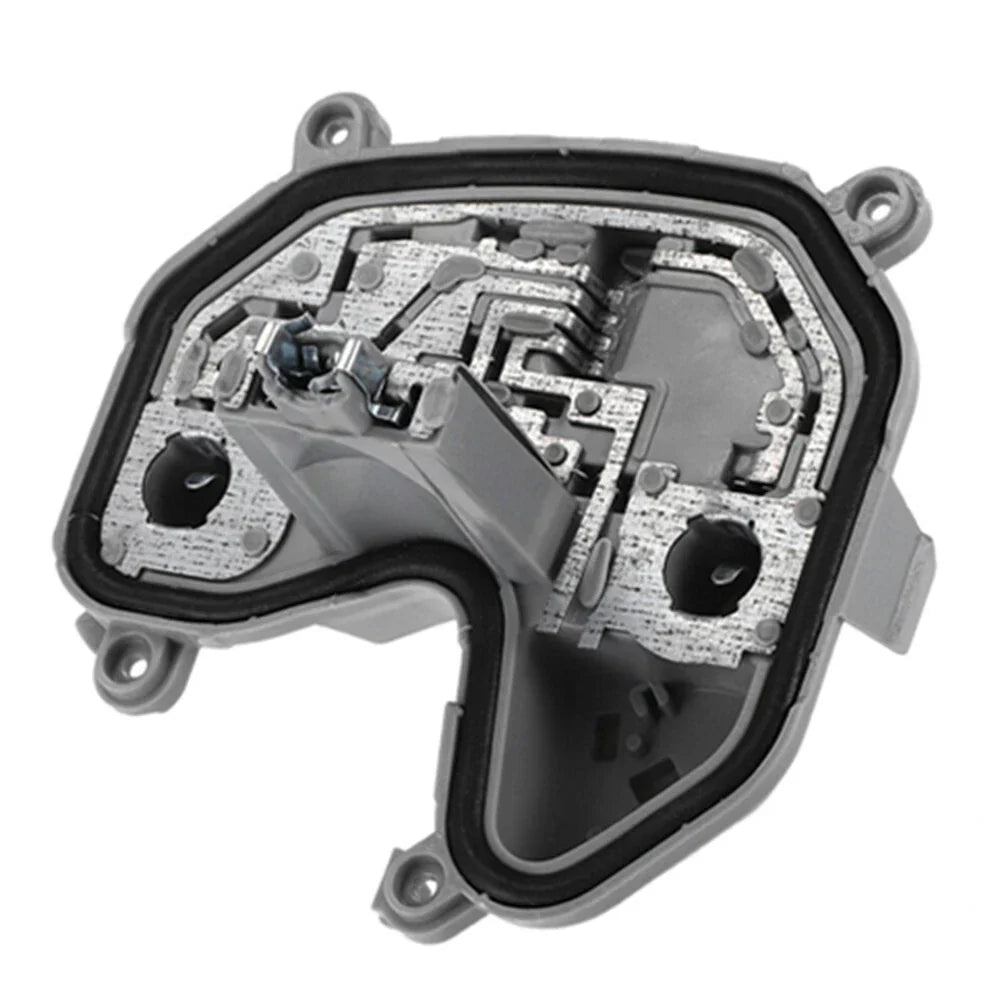 Rear Tail Light Bracket & Plug Right for Jeep Renegade (2015-2017)