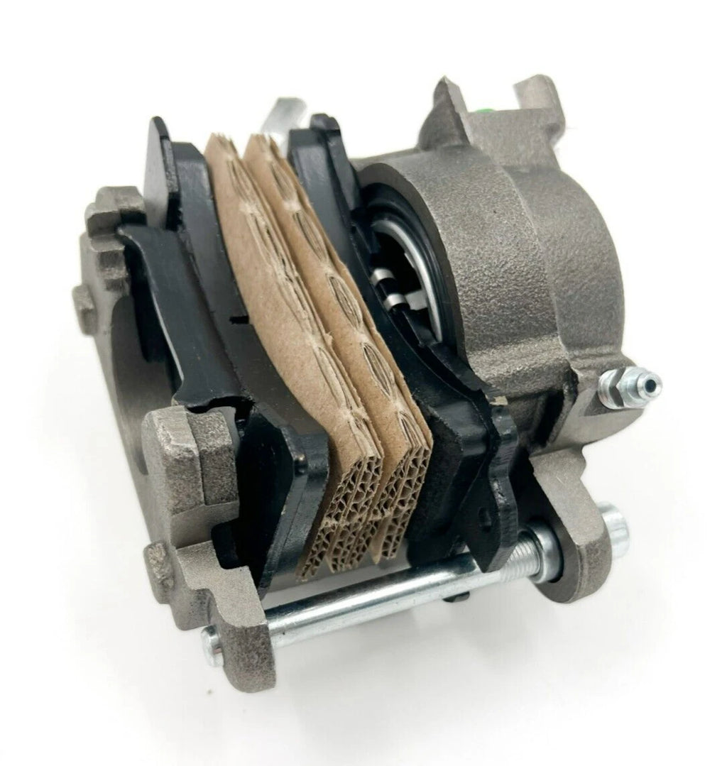 Front Disc Brake Caliper with Pads LH RH for 1982–1992 Chevrolet Camaro