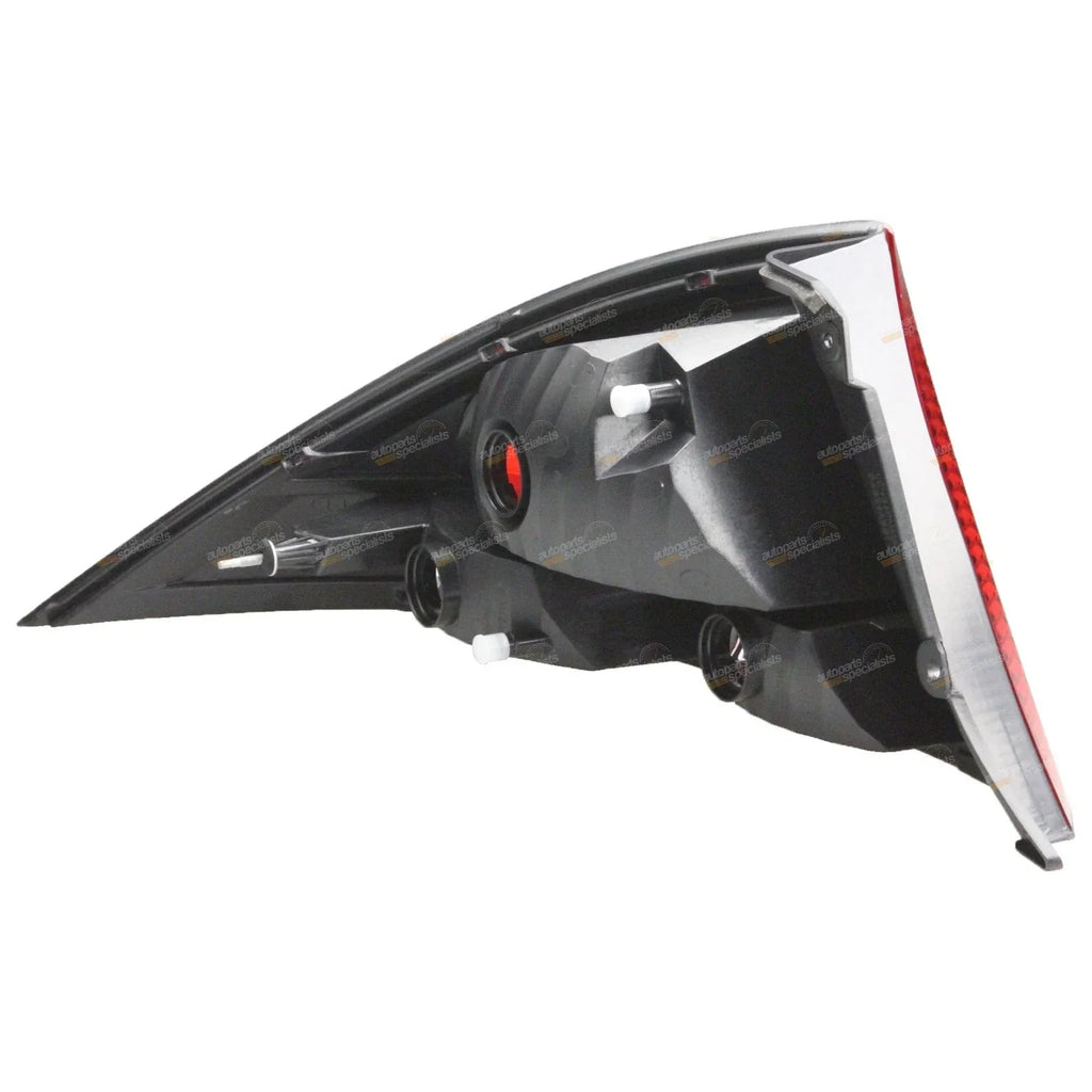 RH Tail Light 4Dr Sedan for Ford Falcon Fairmont LTD (1998-2003)