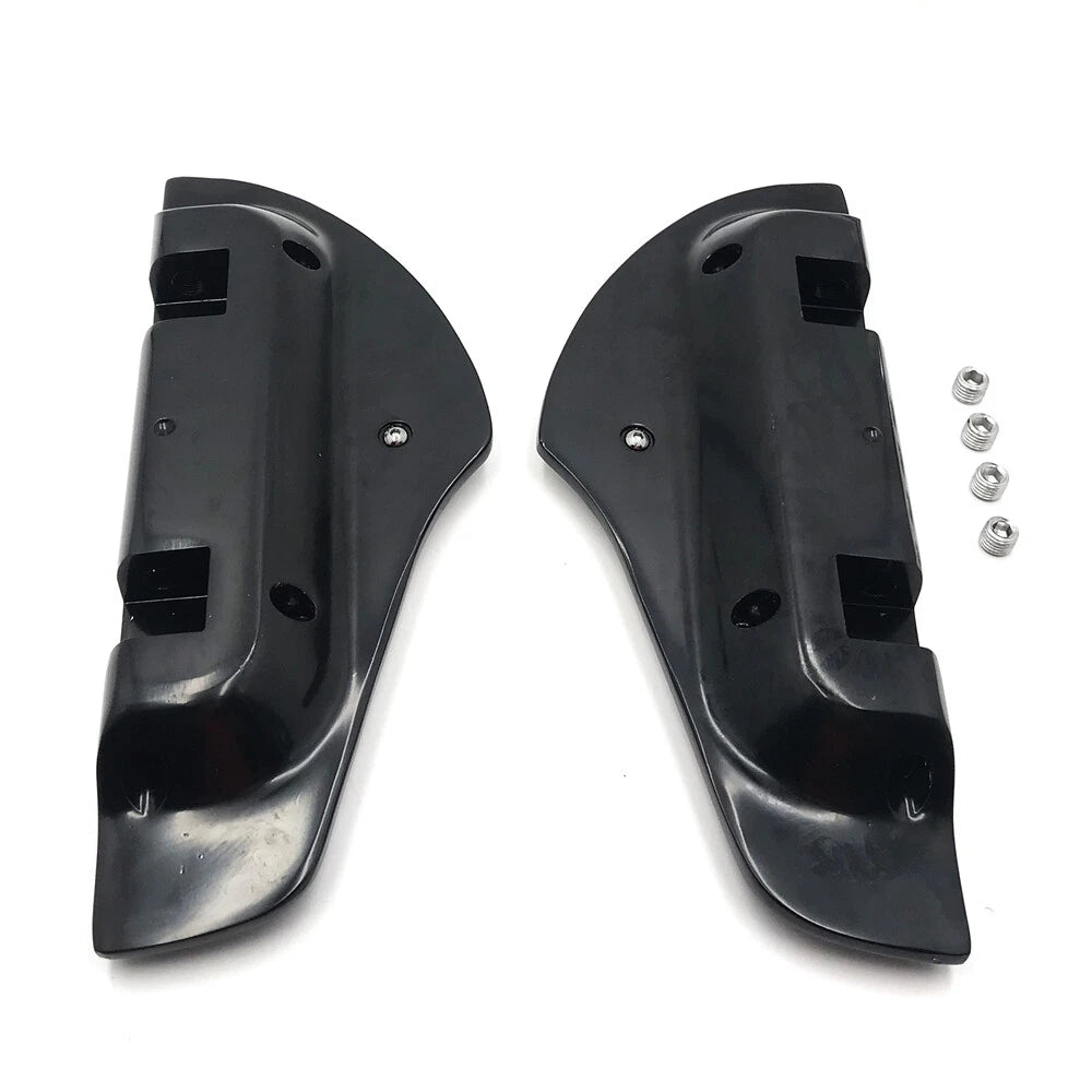 Shark Fin Defiance Leaf Passenger Footboard Kit for Harley Touring (1993–Present)